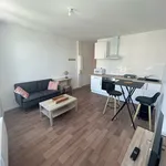 Appartement de 35 m² avec 2 chambre(s) en location à Ch