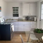 Rent 5 bedroom apartment in Santa Monica