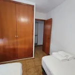 Alquilar 3 dormitorio apartamento en Alicante