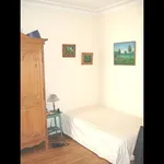 Appartement de 45 m² avec 3 chambre(s) en location à Paris