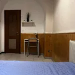 Rent a room in turin