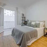 Rent a room of 120 m² in madrid