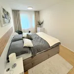 Rent 1 bedroom apartment of 37 m² in Prague