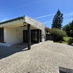 Rent 4 bedroom house in Vila Nova de Gaia