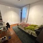 Affitto 5 camera casa di 193 m² in Reggio Emilia