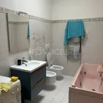 Rent 2 bedroom apartment of 60 m² in Lipomo