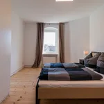 Rent 2 bedroom apartment of 71 m² in Berlin