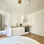 Rent 1 bedroom apartment of 36 m² in Berlin