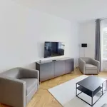 Appartement de 68 m² avec 3 chambre(s) en location à Paris