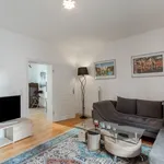 Rent 1 bedroom apartment of 646 m² in Frankfurt