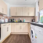 Rent 5 bedroom flat in Leeds