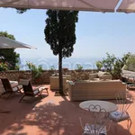 Rent 4 bedroom apartment of 100 m² in Capri