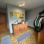 Maison de 261 m² avec 5 chambre(s) en location à Hoogstraten