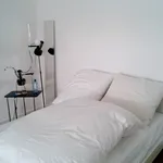 Rent 1 bedroom apartment of 38 m² in Frankfurt