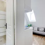 Appartement de 25 m² avec 2 chambre(s) en location à Paris