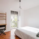 Rent 6 bedroom apartment in Lisbon