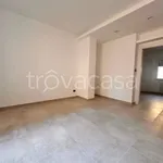 Rent 2 bedroom apartment of 65 m² in Napoli