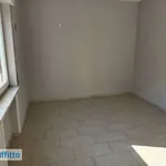 Affitto 1 camera appartamento di 85 m² in Naples