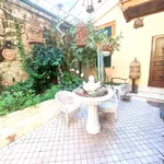 Rent 3 bedroom apartment of 130 m² in Naples