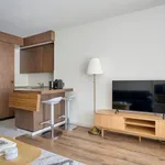 Rent 1 bedroom apartment of 19 m² in Zürich