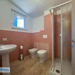 Affitto 3 camera appartamento di 99 m² in Rome