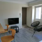 Rent 1 bedroom apartment of 22 m² in BAGNOLS SUR CEZE