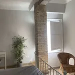 Rent a room of 120 m² in alicante