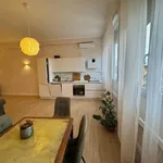 Rent 2 bedroom apartment of 85 m² in Roma