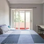 Rent a room in lisbon