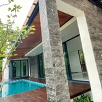 Rent 3 bedroom house of 260 m² in Phuket