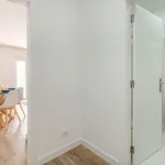 Rent 1 bedroom apartment of 50 m² in Lisbon