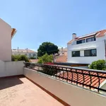 Rent 1 bedroom apartment of 60 m² in lisbon