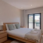 Rent 3 bedroom apartment in Lisbon