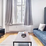 Rent 1 bedroom apartment of 37 m² in Berlin