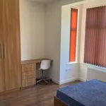 Rent 5 bedroom house in Manchester