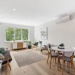 Rent 2 bedroom apartment in Hawthorn East