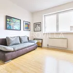 Rent 2 bedroom apartment of 95 m² in Zagreb