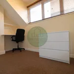 Rent 4 bedroom house in Leeds