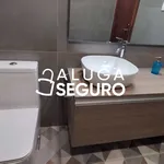 Alugar 3 quarto apartamento de 130 m² em Almada