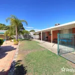 Rent 3 bedroom house in  Forrestfield WA 6058                        