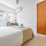 Alquilar 4 dormitorio apartamento en Valencia