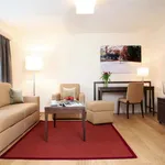 Rent 1 bedroom apartment of 581 m² in Zurich