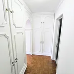 Rent 4 bedroom apartment of 225 m² in Lisbon