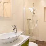 Alugar 4 quarto apartamento de 70 m² em Cascais