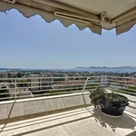 Rent 1 bedroom apartment in Cannes