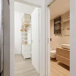 Rent 1 bedroom apartment of 50 m² in milan