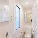 Rent 1 bedroom apartment of 50 m² in barcelona