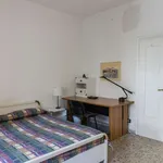 Rent a room of 65 m² in rome