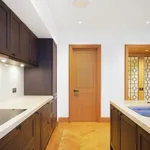 Rent 3 bedroom apartment in London