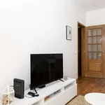 Rent 2 bedroom apartment of 65 m² in lisbon